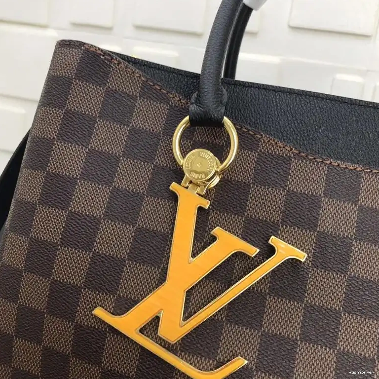 Fashionrepsfam ru Bags LV 1906BL0064 0702